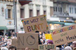 "Uns reichts!" Demo in Dornbirn, 2024. © Daniel Furxer